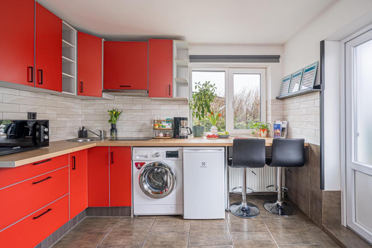 Family Garden Apartments With Free Private Parking & Playground Riga Dış mekan fotoğraf